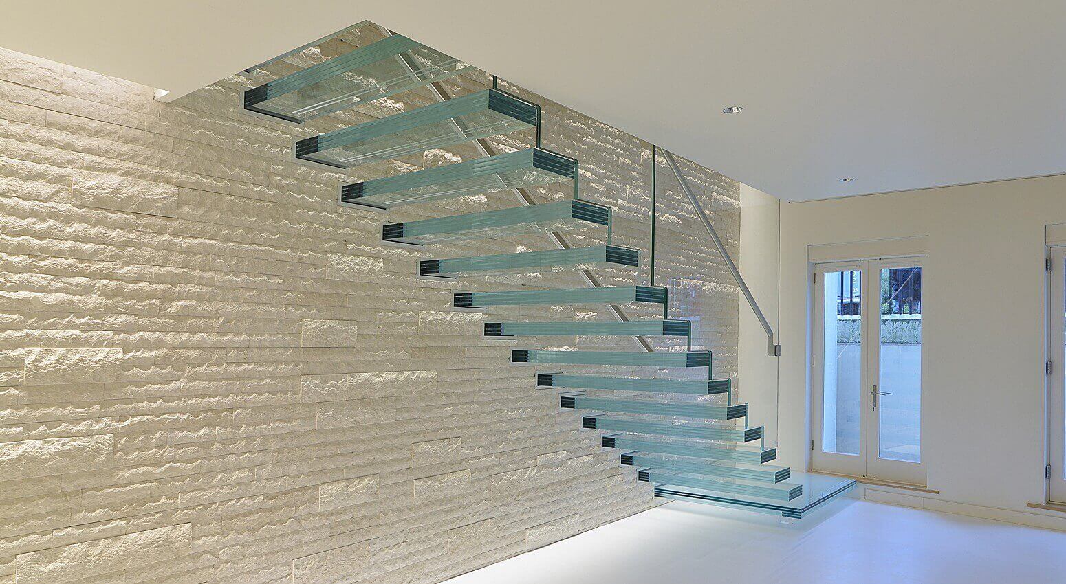 Tower Walk Straight Floating Glass Staircase