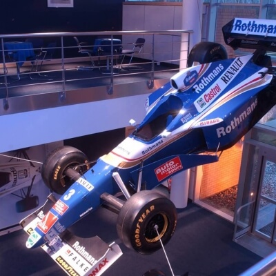 F1 Williams Floating Car Feature