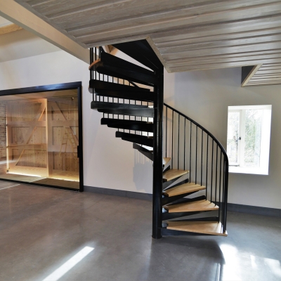 Stones Farm Custom Spiral Staircase