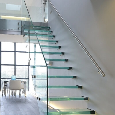 Bespoke Straight Glass Staircase