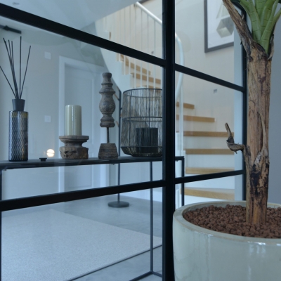 Hallway with bespoke staircase & house plant